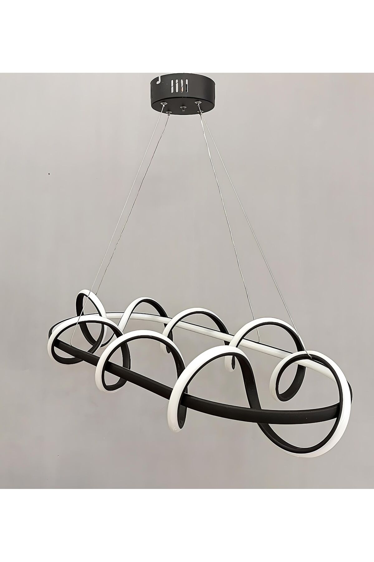 3KADEMELİ YEMEK MASASI MODERN SİYAH LED AVİZE