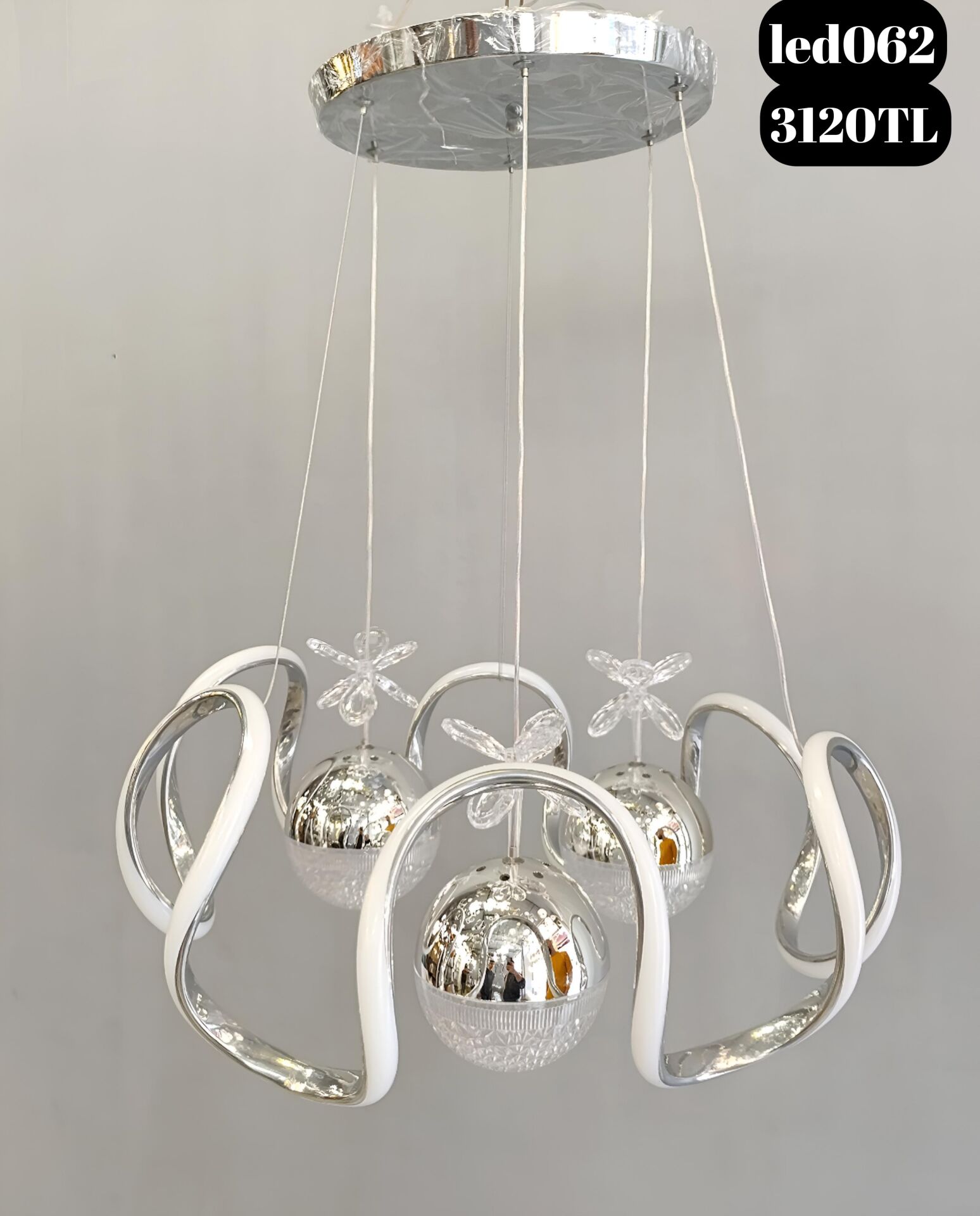 3KADEMELİ BULUT ŞEKER TOPLU MODERN KROM LED AVİZE