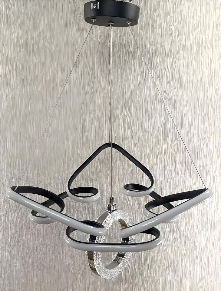 KOLLU KELEBEK ŞEKER TOPLU SİYAH LED AVİZE