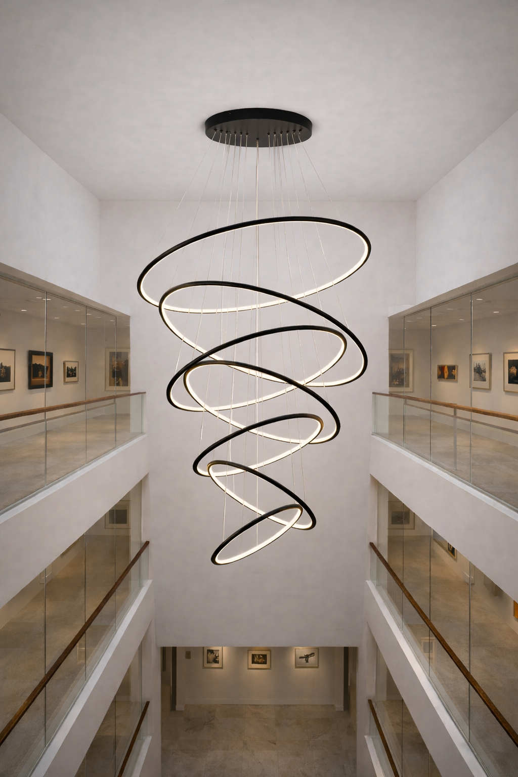 MODERN HALKALI 7 Lİ GALERİ BOŞLUĞU LED AVİZE SİYAH